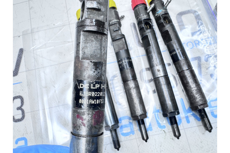 Форсунка впрыска топлива Renault Megane II 2003-2009 EJBR02201Z