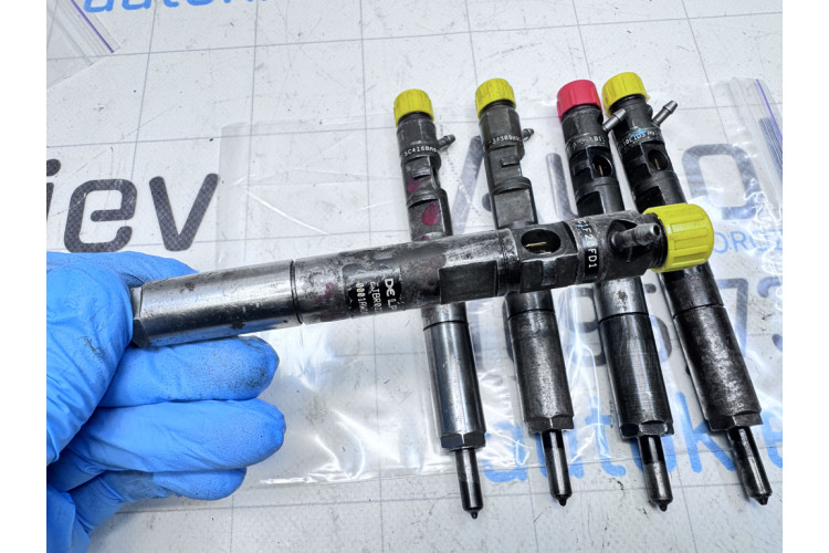 Форсунка впрыска топлива Renault Megane II 2003-2009 EJBR02201Z