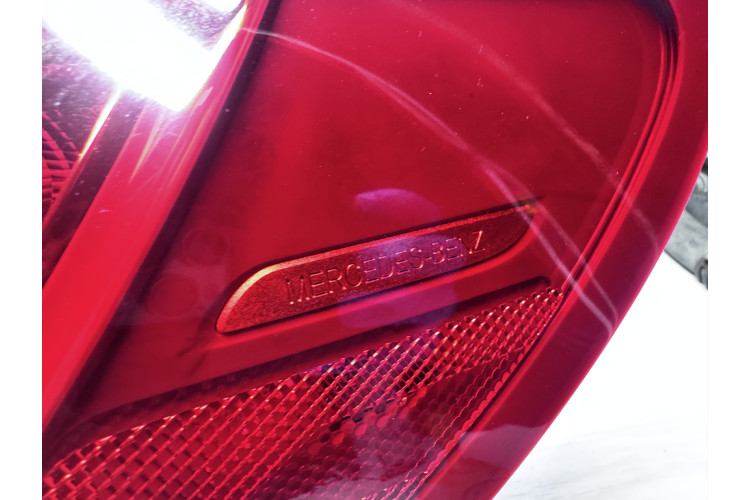 Ліхтар правий Mercedes Benz C117 CLA 2013-2019 1179062000