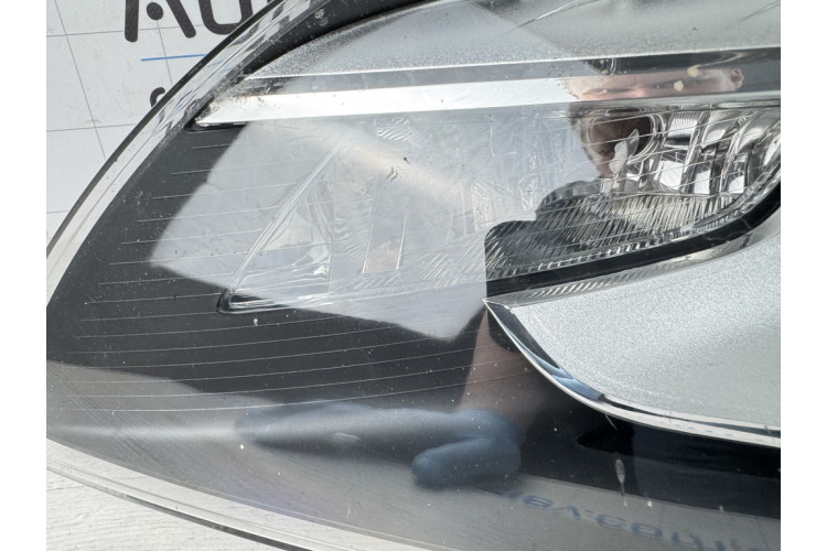 Фара ліва рестайлінг адаптивний без блоків Audi Q7 [4L] 2005-2015 4L0941003AD