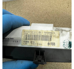 Панель приладів VW Touareg 2002-2010