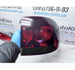 Фонарь задний правый внешний VW Touareg 2002-2010