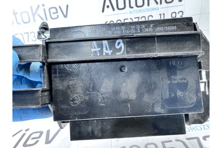 Блок комфорта VW Touareg 2002-2010 7L0959933F