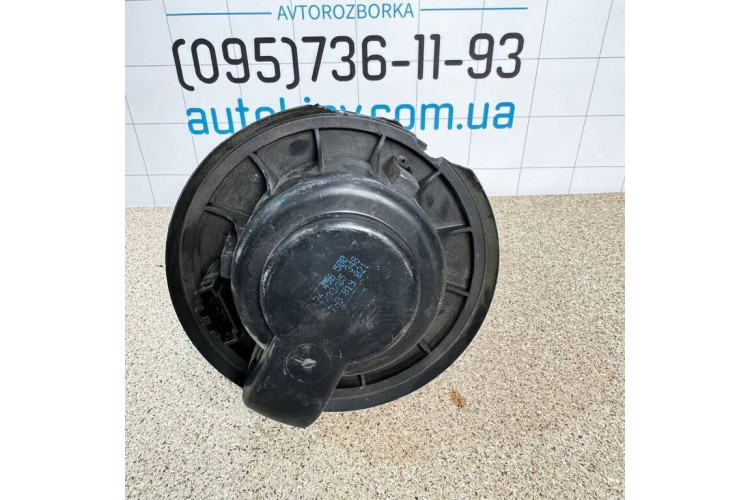 Мотор вентилятора печки задний VW Touareg 2002-2010 7H0819021