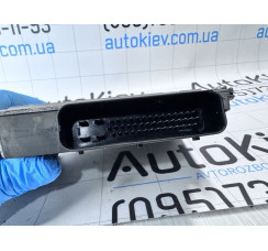 Блок управления блокировки дифференциала VW Touareg 2002-2010