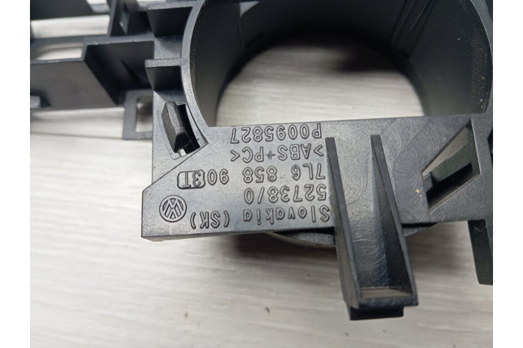 Накладка переключателя света VW Touareg 2002-2010 7L6858903T Накладка переключателя света VW Touareg 2002-2010 7L6858903T