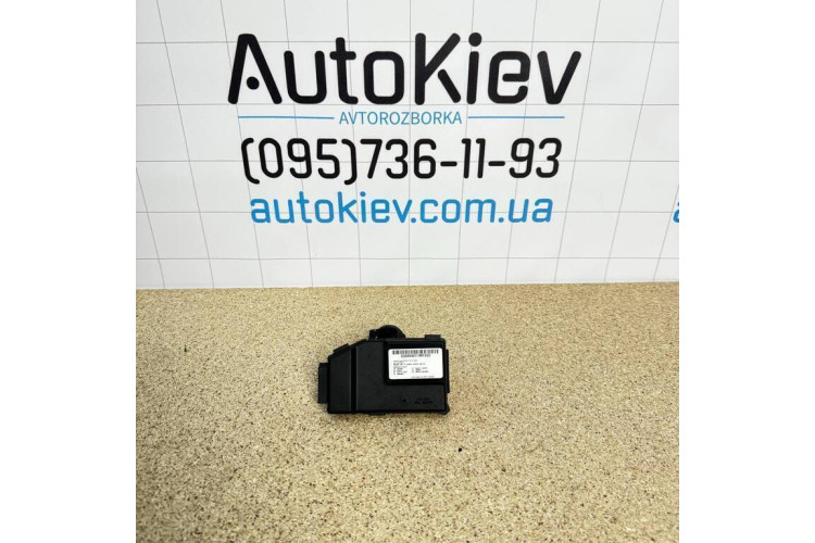 Блок навигации VW Touareg 2002-2010 7L6919879A