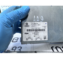 Блок керування мультимедійною системою TV тюнер VW Touareg 2002-2010