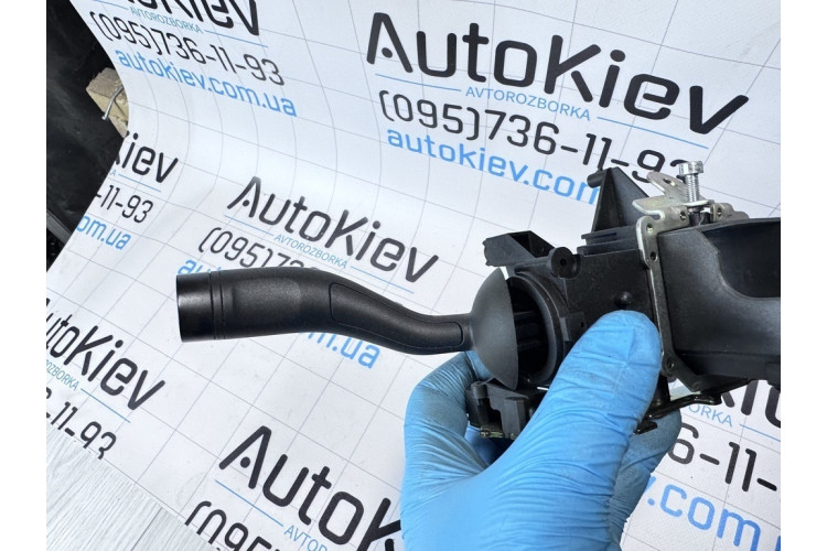 Переключатель подрулевой дворников VW Touareg 2002-2010 7L6953503 Переключатель подрулевой дворников VW Touareg 2002-2010 7L6953503