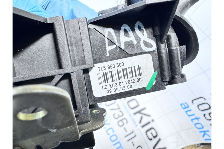 Переключатель подрулевой дворников VW Touareg 2002-2010 7L6953503 Переключатель подрулевой дворников VW Touareg 2002-2010 7L6953503