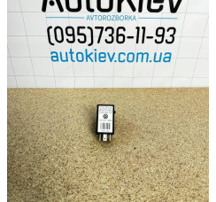 Реле сервотронника 476 VW Touareg 2002-2010