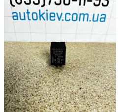 Реле напруги VW Touareg 2002-2010