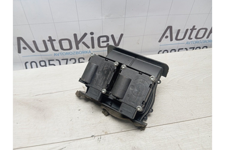 Привід заслінки пічки VW Touareg 2002-2010 4F0820511B