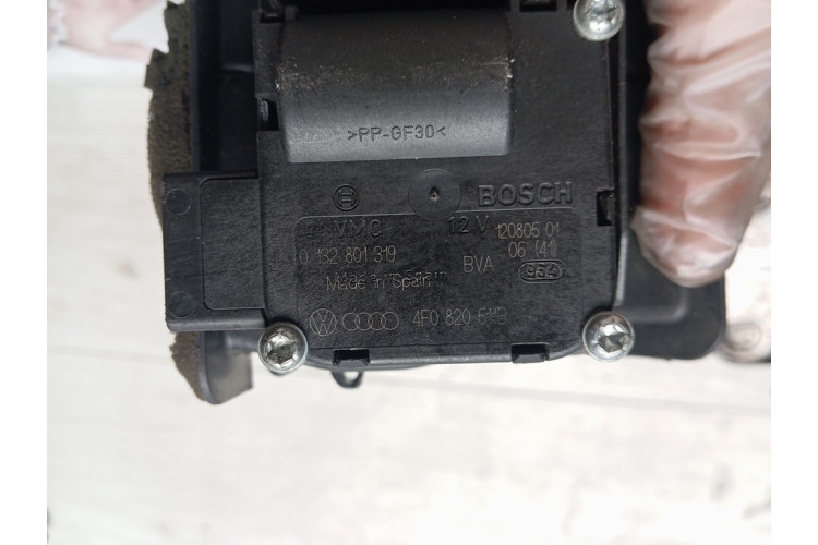 Привід заслінки пічки VW Touareg 2002-2010 4F0820511B