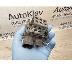 Реле вентилятора Peugeot/Citroen C-Elysee 301