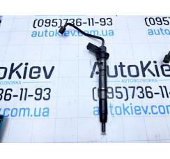 Форсунка палива дизельна VW Touareg 2002-2010