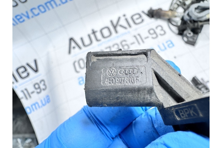 Датчик abs Audi VW 4e0927803f