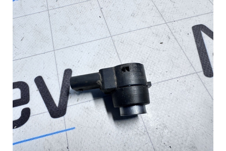 Парктроник передний-задний боковой Mercedes-Benz C W204 a2215420417