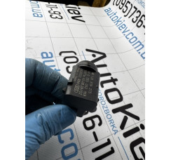 Датчик паркування (парктронік) VW Touareg 2002-2010