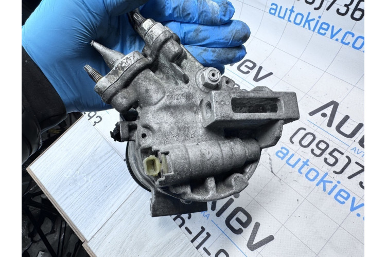 Компресор кондиціонера Volvo XC60 P31449067