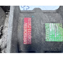 Компресор кондиціонера Mitsubishi L200