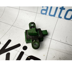 Датчик airbag боковой левый Mercedes-Benz W204