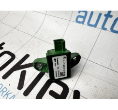 Датчик airbag боковой левый Mercedes-Benz W204