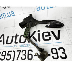 Датчик рівня положення кузова задній лівий Audi A8 4H