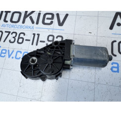 Мотор регулювання сидіння Audi Q5