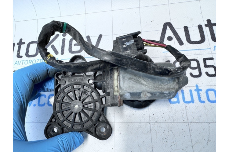 Мотор склопідйомника Mercedes-Benz S W220 119654104