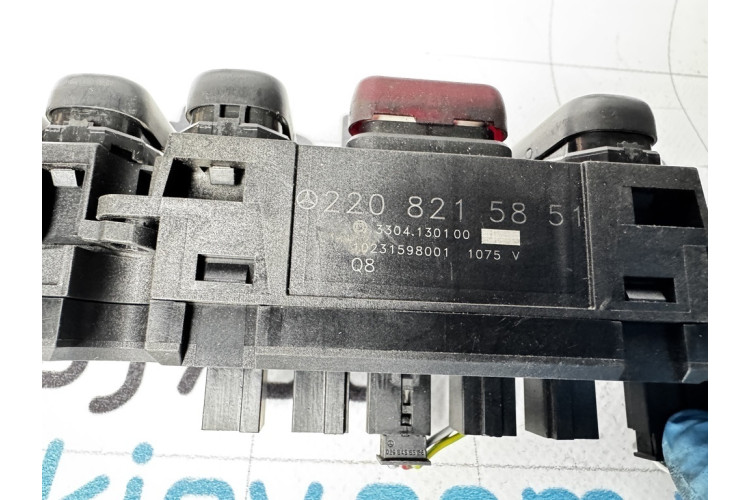 Блок кнопок центральной панели Mercedes-Benz S W220 2208215851