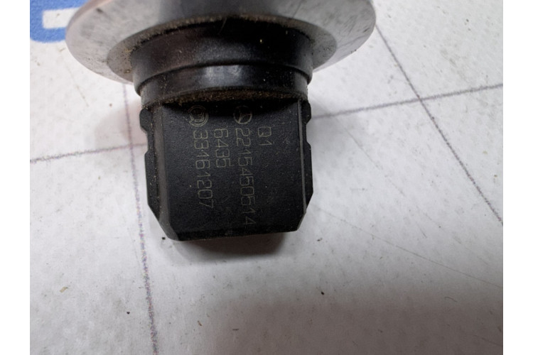 Кнопка запуска двигателя Mercedes-Benz W204 2215450514