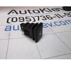 Кнопка парктроніки Lexus CT 200H