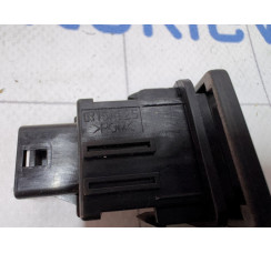 Кнопка парктроніки Lexus CT 200H