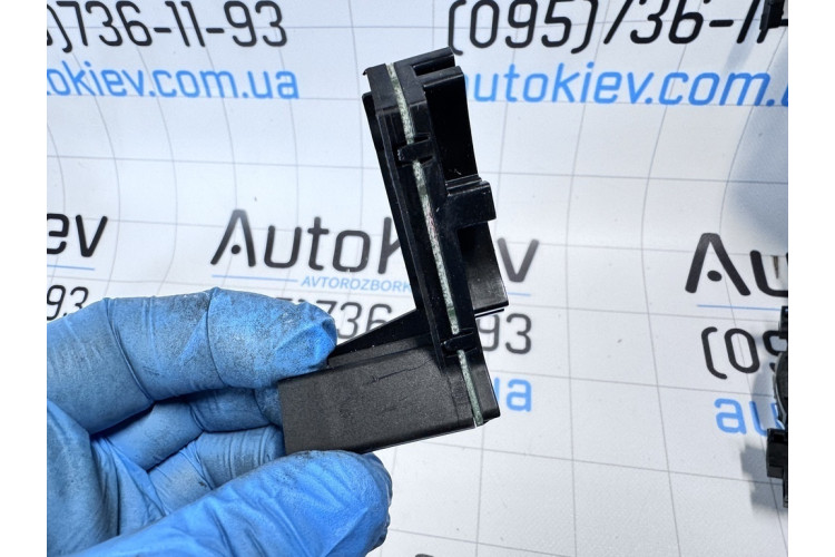 Датчик угла поворота руля Audi A4 B7 00204405