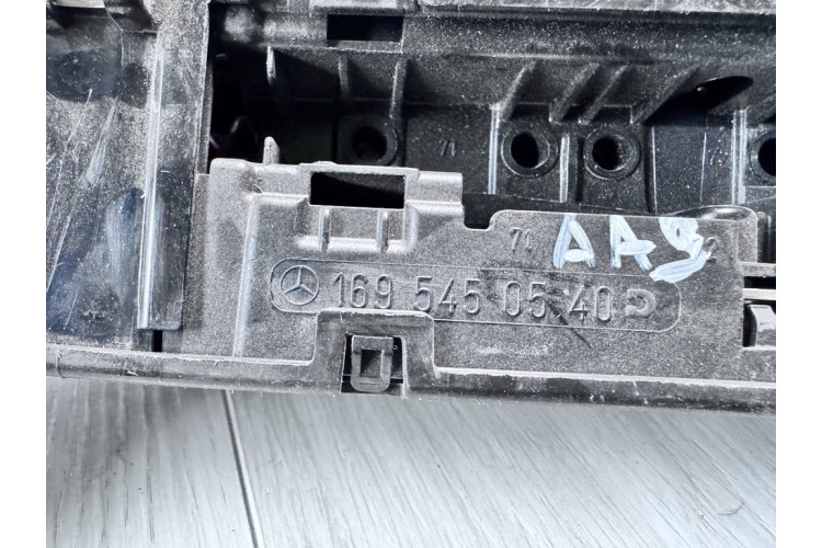 Блок предохранителей Mercedes-Benz W245 A1695450540