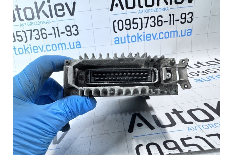 Блок керування двигуном Mercedes-Benz W124 1984-1993 0085459832 Блок керування двигуном Mercedes-Benz W124 1984-1993 0085459832