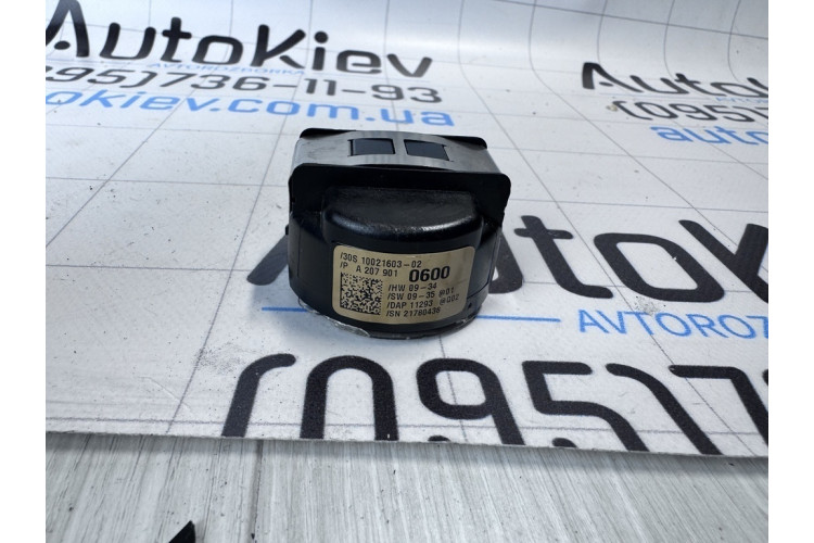 Датчик дождя Mercedes-Benz W204 A2079010600