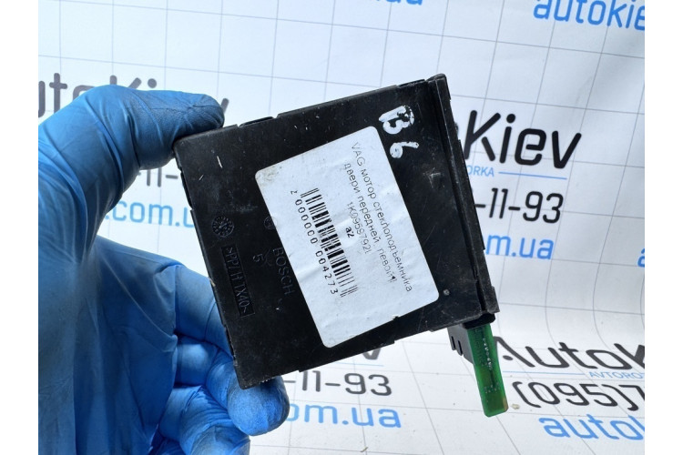 Блок управления мотора стеклоподъемника двери VW Passat [B6] 2005-2010 1K0959792L