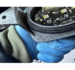 Модуль фари Volvo XC40