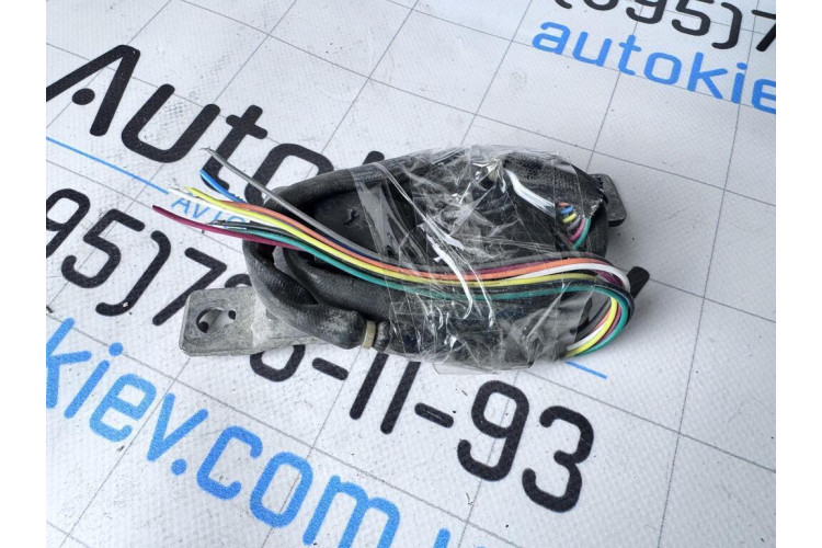 Модуль фары Volvo XC40 90122310