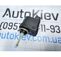 Корректор фары Audi A4 S4 B5 8D 1994 -1999