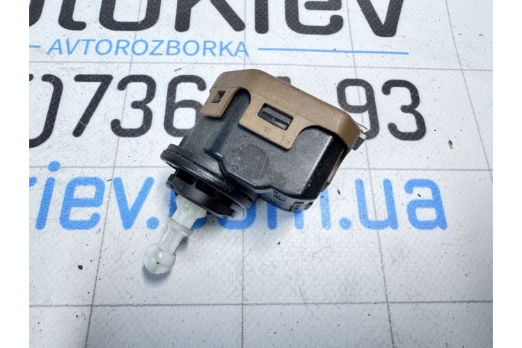 Корректор фар Ford C-MAX 2003-2010 007878 Корректор фар Ford C-MAX 2003-2010 007878