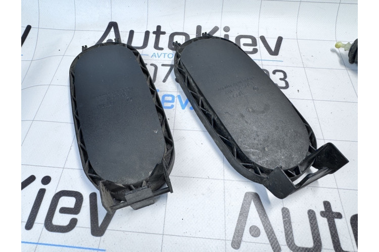 Кришка лампи фари Mercedes-Benz W220 A1305239182 Кришка лампи фари Mercedes-Benz W220 A1305239182