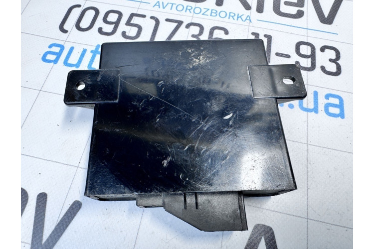 Модуль керування (ебу світлом фар) Mercedes-Benz W210 A2108206126