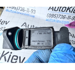 Датчик массового расхода воздуха VW Golf IV (1998-2005)