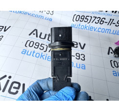 Датчик потоку (витрати повітря, витратомір M.A.F. - (Mass Airflow)) Audi A6 S6 C5 4B (1997-2005)