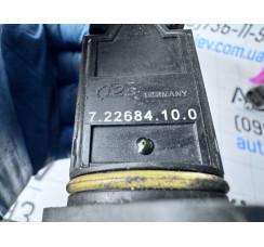 Датчик потоку (витрати повітря, витратомір M.A.F. - (Mass Airflow)) Audi A6 S6 C5 4B (1997-2005)