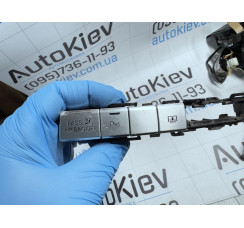 Блок кнопок Audi A8 4H