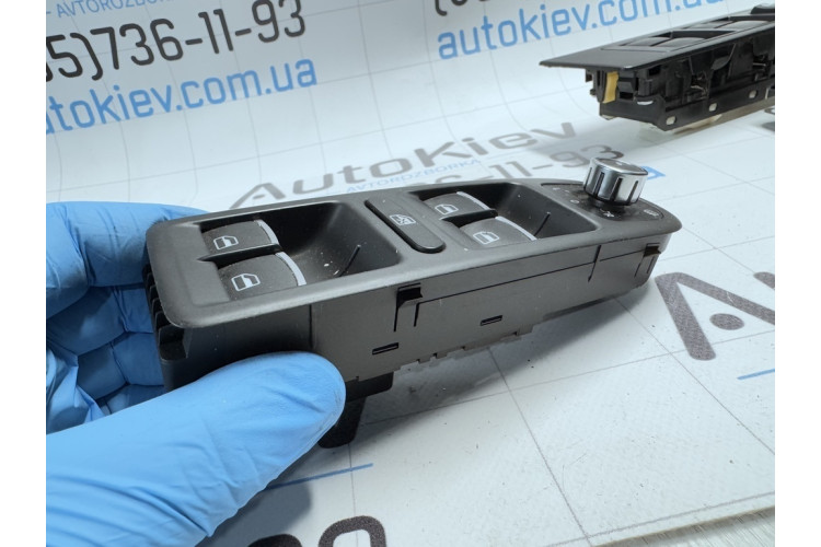 Панель (накладка блоку керування склопідйомником передня ліва) Volkswagen Golf VI 2009-2013 5K0867255A Панель (накладка блоку керування склопідйомником передня ліва) Volkswagen Golf VI 2009-2013 5K0867255A